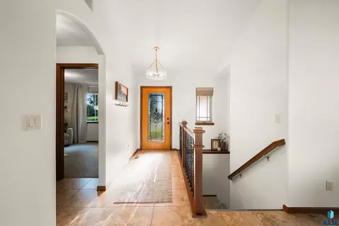 Entry Way - 1005 N Cole Ave, Tea, SD 57064 photo 1 of 3