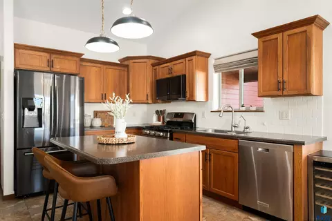 Kitchen - 1005 N Cole Ave, Tea, SD 57064 photo 3 of 6