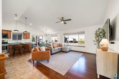 Living - 1005 N Cole Ave, Tea, SD 57064 photo 2 of 2