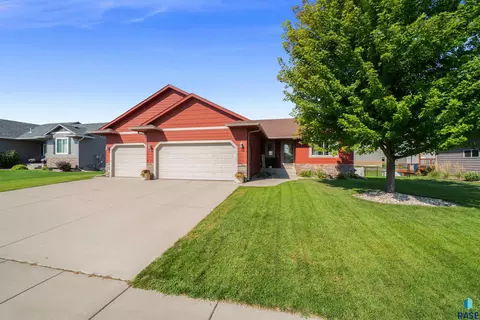 Other - 1005 N Cole Ave, Tea, SD 57064 photo 1 of 14