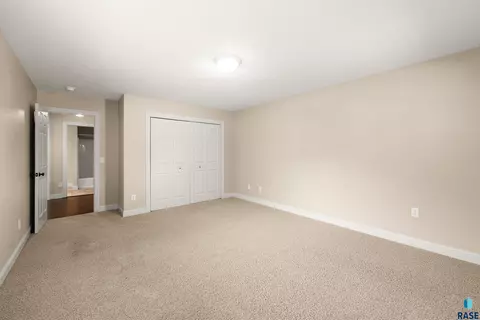 Bedroom - 2303 E Beacon Pl #2, Sioux Falls, SD 57103 photo 7 of 7