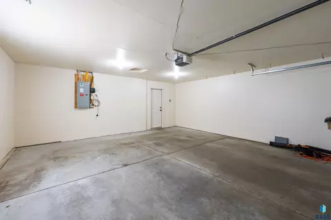 Other - 2303 E Beacon Pl #2, Sioux Falls, SD 57103 photo 15 of 17