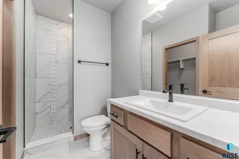 Bath - 120 S Freshwater Ave, Brandon, SD 57005 photo 1 of 1