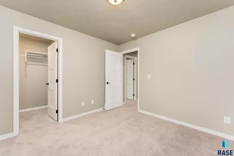 Bedroom - 112 S Freshwater Ave, Brandon, SD 57005 photo 11 of 11