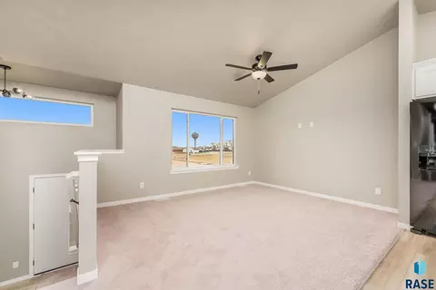 Living - 112 S Freshwater Ave, Brandon, SD 57005 photo 1 of 4