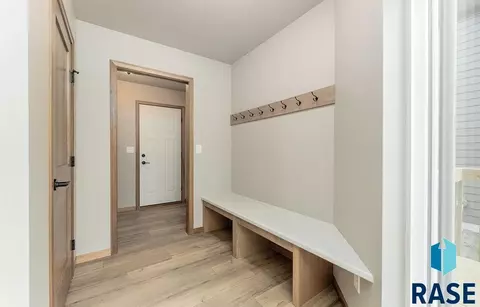 Entry Way - 121 S Peaceful Ave, Brandon, SD 57005 photo 1 of 1