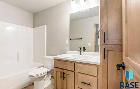 Bath - 121 S Peaceful Ave, Brandon, SD 57005 photo 1 of 3