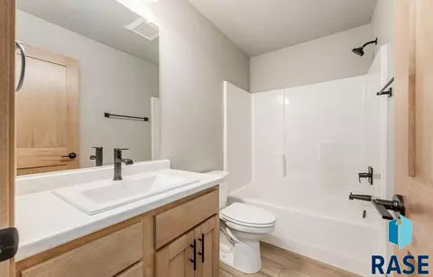 Bath - 121 S Peaceful Ave, Brandon, SD 57005 photo 2 of 3