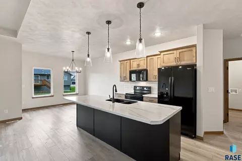 Kitchen - 1201 N Poplar Ave, Tea, SD 57064 photo 1 of 3