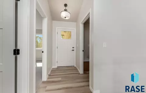 Entry Way - 1210 N Poplar Ave, Tea, SD 57064 photo 1 of 2