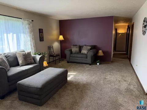 Living - 100 S Hampton Ave, Sioux Falls, SD 57110 photo 1 of 4