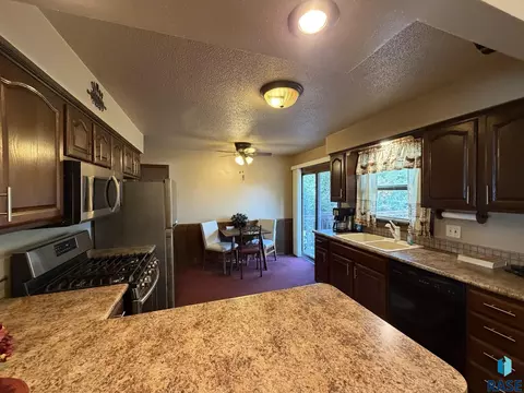 Kitchen - 100 S Hampton Ave, Sioux Falls, SD 57110 photo 1 of 2