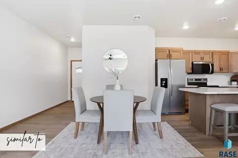 Dining - 6211 S Ruby Jean Pl, Sioux Falls, SD 57108 photo 1 of 1