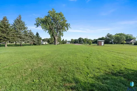 Other - 403 E Farmer Ave, Howard, SD 57349 photo 6 of 25