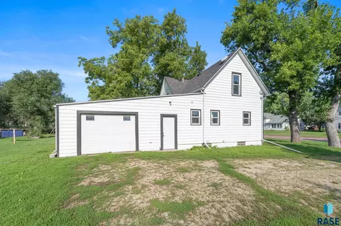 Other - 403 E Farmer Ave, Howard, SD 57349 photo 9 of 25