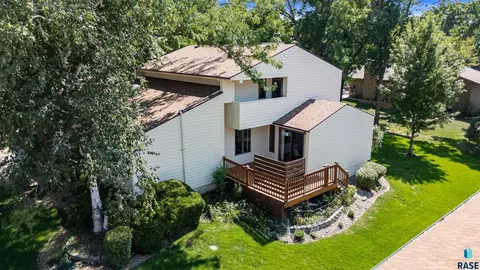 Other - 401 E Aspen Dr, Sioux Falls, SD 57105 photo 1 of 14