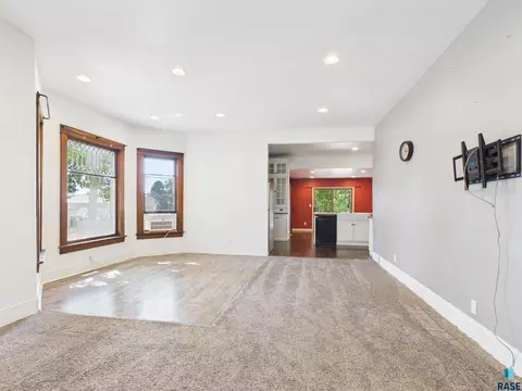 Living - 208 2nd Ave, Chester, SD 57016 photo 4 of 4