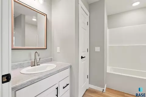 Bath - 1430 N Titan St, Tea, SD 57064 photo 1 of 3