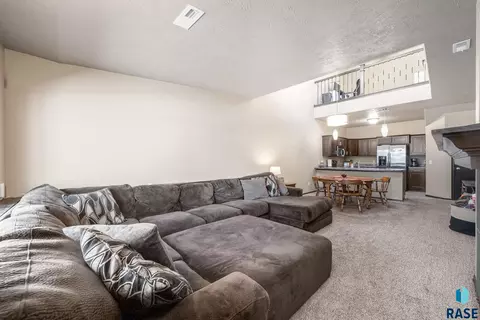 Living - 2813 E Indigo Pl, Sioux Falls, SD 57108 photo 2 of 2