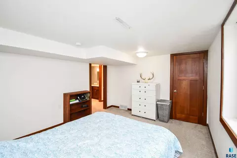 Bedroom - 217 N Needles Dr, Brandon, SD 57005 photo 13 of 14