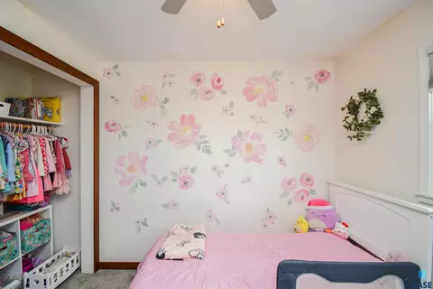 Bedroom - 217 N Needles Dr, Brandon, SD 57005 photo 6 of 14