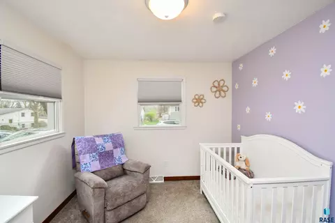 Bedroom - 217 N Needles Dr, Brandon, SD 57005 photo 8 of 14