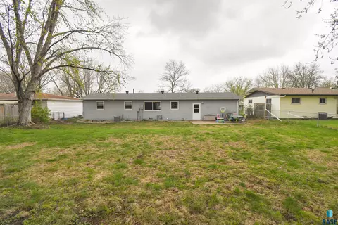 Exterior - 217 N Needles Dr, Brandon, SD 57005 photo 10 of 10