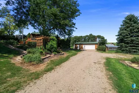 Exterior - 47766 283rd St, Canton, SD 57013 photo 28 of 28