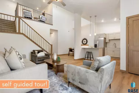 9116 W Ark Pl, Sioux Falls, SD 57106