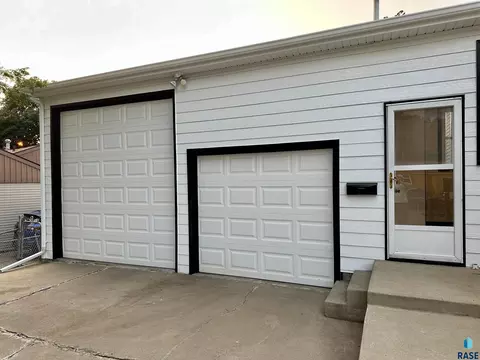 Other - 3120 E 19th St, Sioux Falls, SD 57103 photo 1 of 18