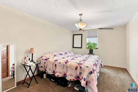 Bedroom - 345 E Kevin Dr, Tea, SD 57064 photo 5 of 6