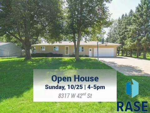 8317 W 42nd St, Sioux Falls, SD 57106