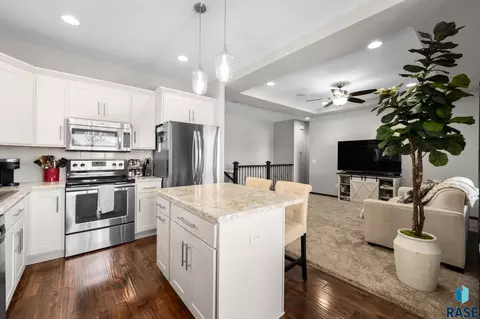 Kitchen - 3216 E Brewster St, Sioux Falls, SD 57108 photo 1 of 7