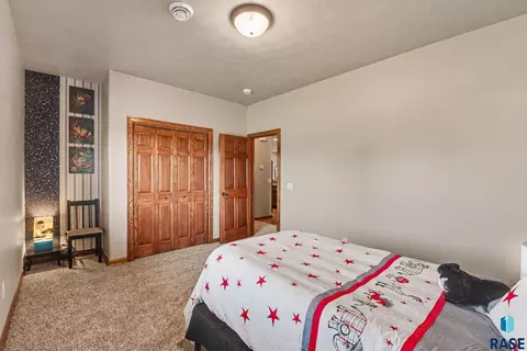 Bedroom - 3515 E Bison Trl, Sioux Falls, SD 57108 photo 5 of 5