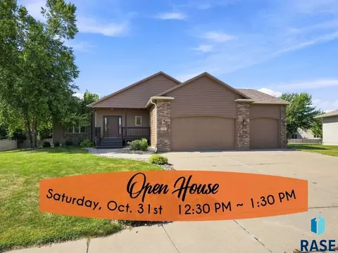 7609 W Stanford Dr, Sioux Falls, SD 57106