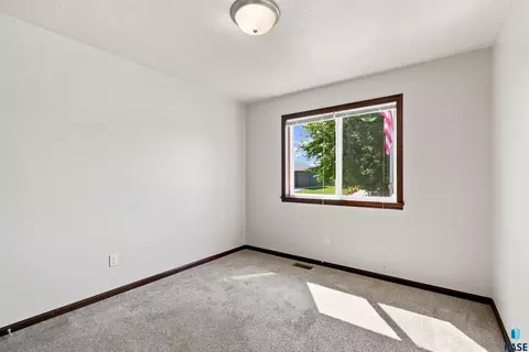 Bedroom - 3616 E Brewster St, Sioux Falls, SD 57108 photo 3 of 7