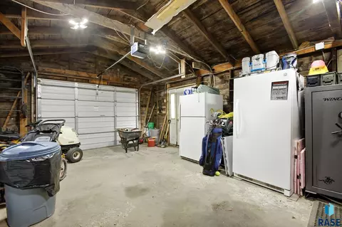 Other - 240 Oak Ave, Baltic, SD 57003 photo 6 of 7