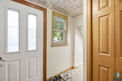 Entry Way - 240 Oak Ave, Baltic, SD 57003 photo 3 of 3