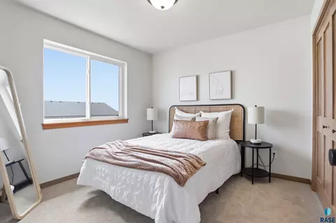 Bedroom - 6215 S Ruby Jean Pl, Sioux Falls, SD 57108 photo 1 of 5