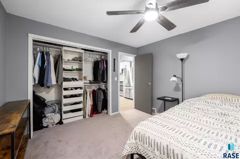 Bedroom - 908 S Conklin Ave, Sioux Falls, SD 57103 photo 3 of 4
