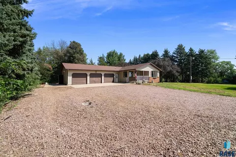 Exterior - 47790 309 Ave, Alcester, SD 57001 photo 4 of 22