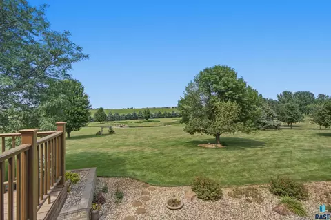 Exterior - 47588 255th St, Renner, SD 57055 photo 6 of 28