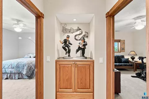Entry Way - 47588 255th St, Renner, SD 57055 photo 2 of 2
