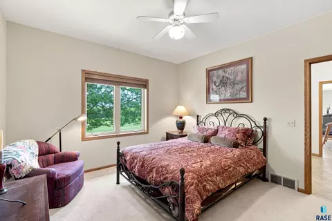 Bedroom - 47588 255th St, Renner, SD 57055 photo 3 of 5
