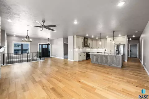 Living - 5601 E Chandler Dr, Sioux Falls, SD 57110 photo 7 of 13