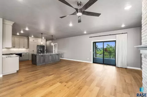 Living - 5601 E Chandler Dr, Sioux Falls, SD 57110 photo 5 of 13