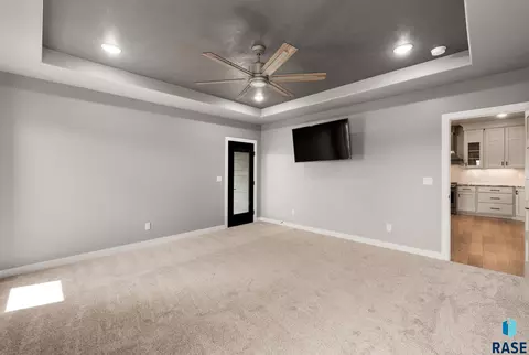 Bedroom - 5601 E Chandler Dr, Sioux Falls, SD 57110 photo 5 of 14
