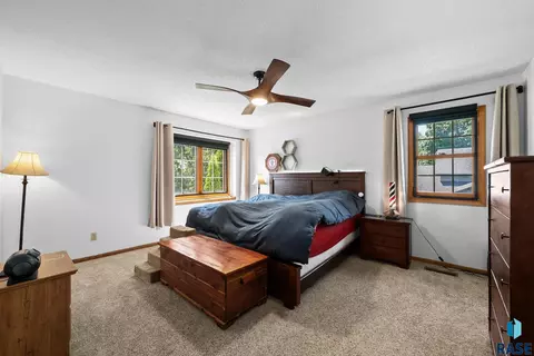 Bedroom - 900 E 64th St, Sioux Falls, SD 57108 photo 2 of 5