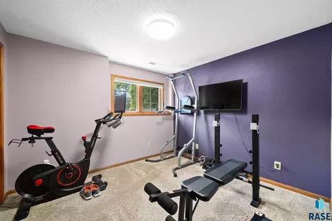 Bedroom - 900 E 64th St, Sioux Falls, SD 57108 photo 5 of 5