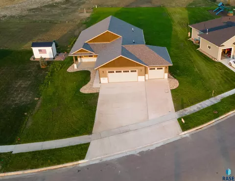 View/Area - 1108 N Slate Ave, Brandon, SD 57005 photo 2 of 5